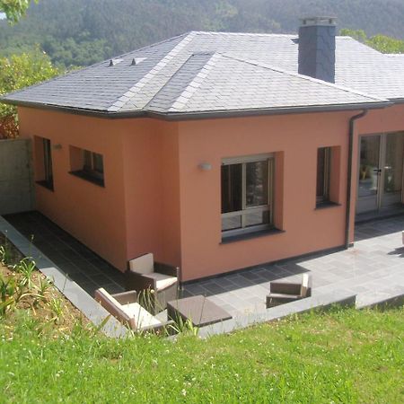 Apartamentos Arcos Del Esva Луарка Екстериор снимка