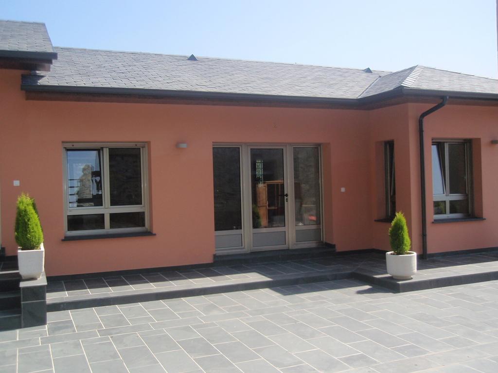 Apartamentos Arcos Del Esva Луарка Екстериор снимка