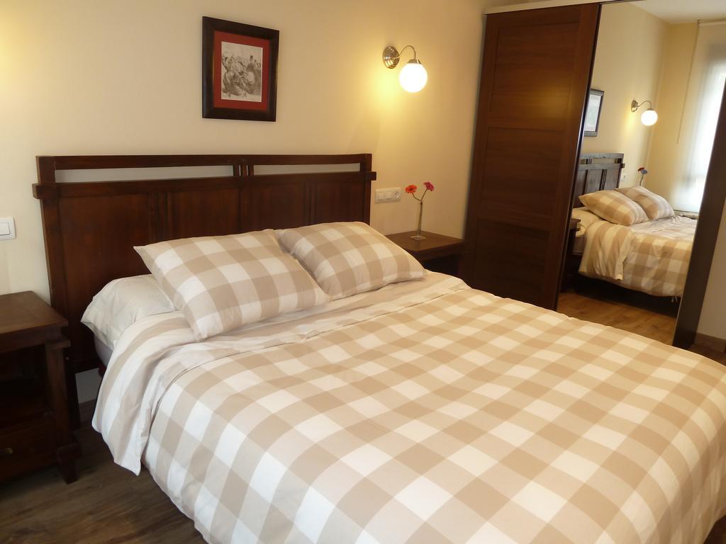 Apartamentos Arcos Del Esva Луарка Екстериор снимка