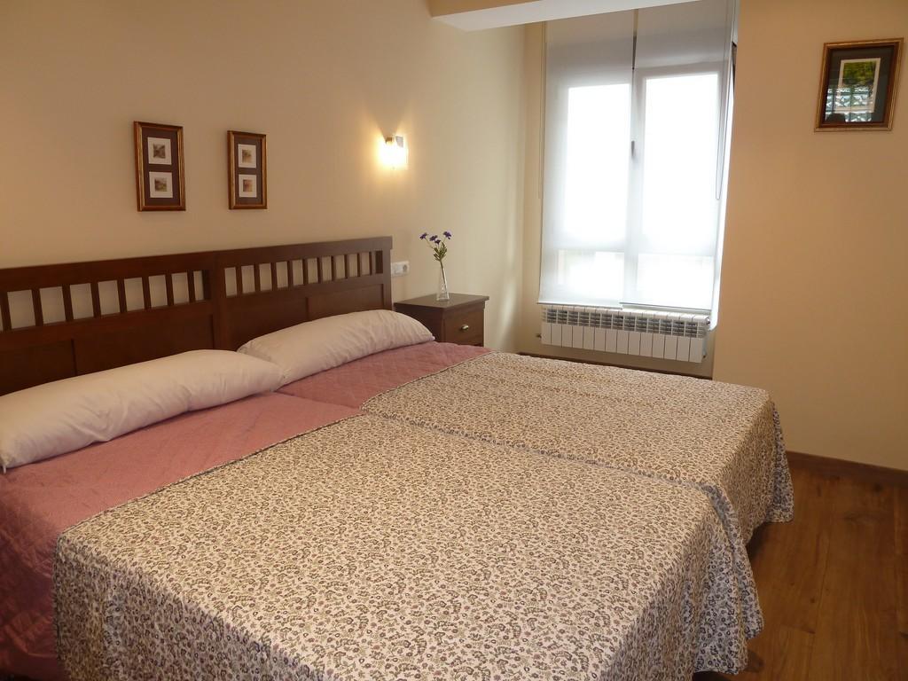 Apartamentos Arcos Del Esva Луарка Екстериор снимка