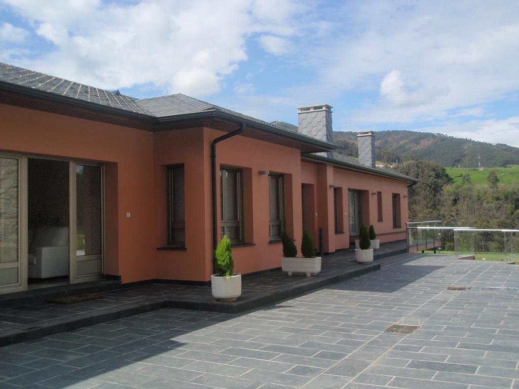 Apartamentos Arcos Del Esva Луарка Екстериор снимка