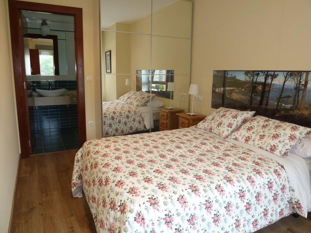 Apartamentos Arcos Del Esva Луарка Екстериор снимка