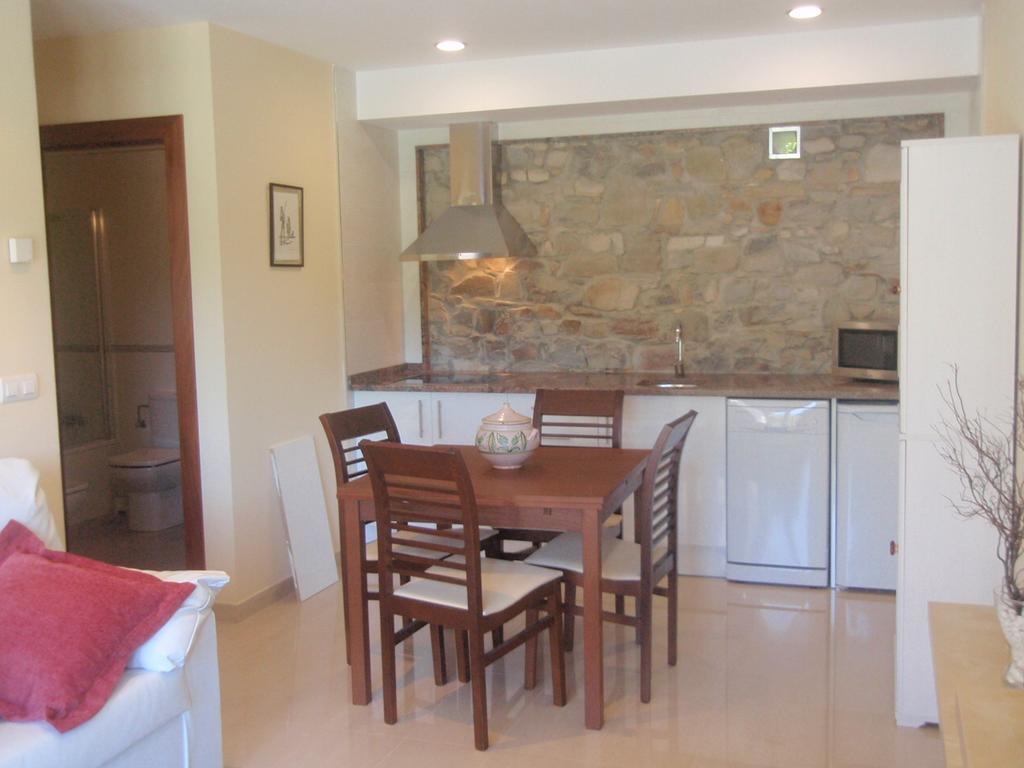 Apartamentos Arcos Del Esva Луарка Екстериор снимка