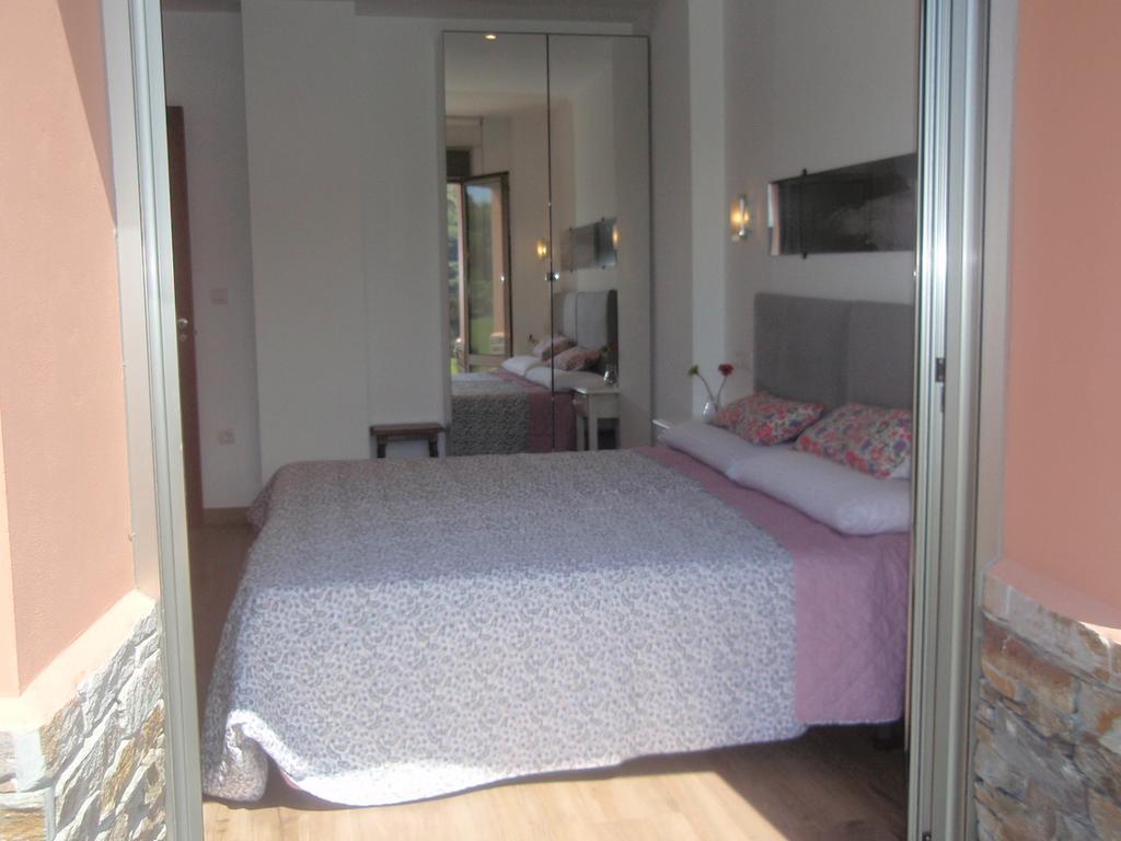 Apartamentos Arcos Del Esva Луарка Екстериор снимка
